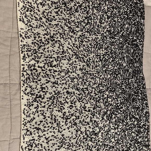 J.Jill women’s sweater - Picture 3 of 6